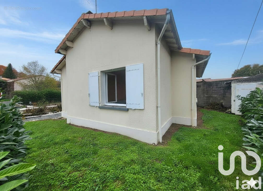 Photo 9 - Maison à GERMOND-ROUVRE