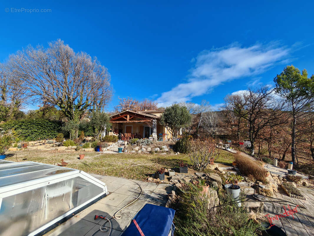 Maison à VAISON-LA-ROMAINE