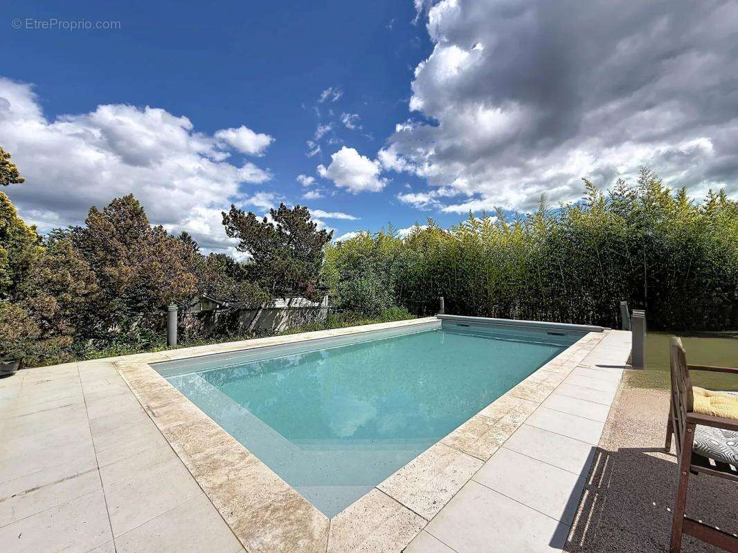 Maison 6 chambres, jardin et piscine - photo 10