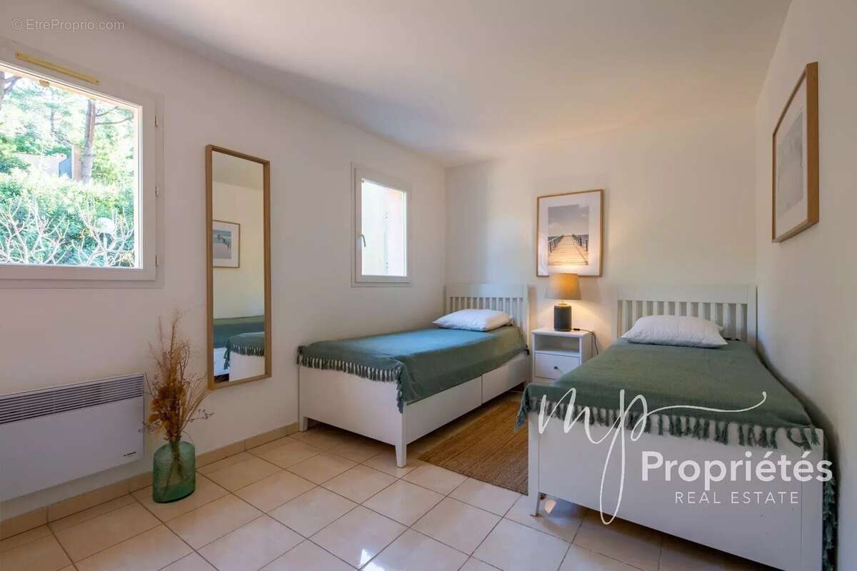 Maison à RAYOL-CANADEL-SUR-MER