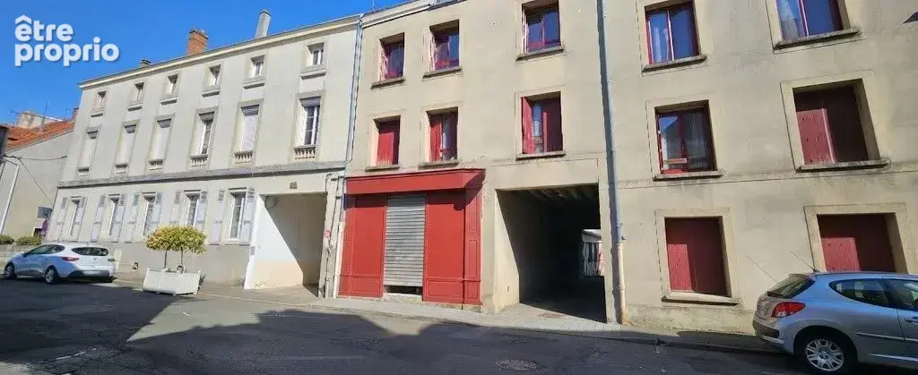 Photo Commerce à Etampes au prix de 173 000€