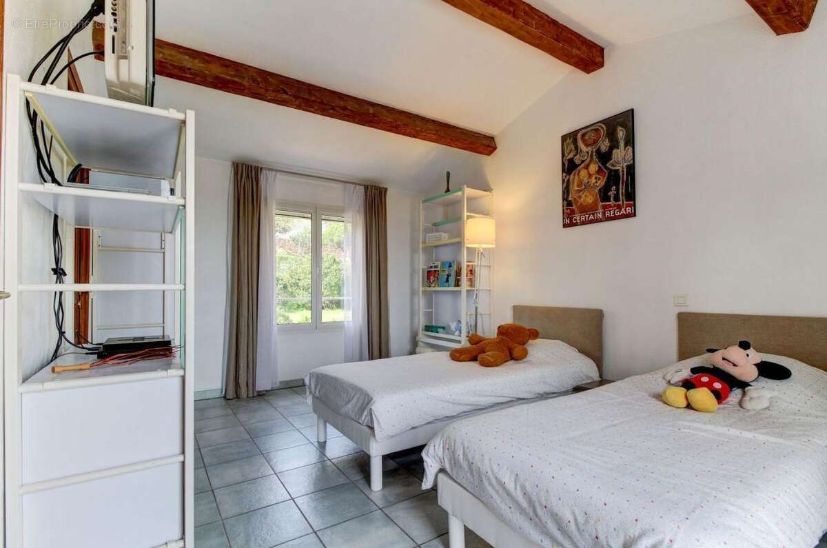 Maison à VALLAURIS