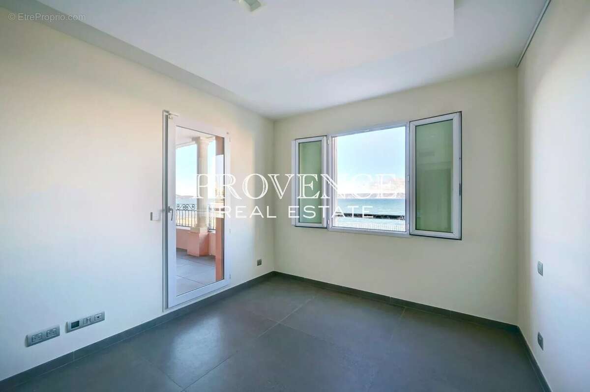 Appartement à MARSEILLE-7E