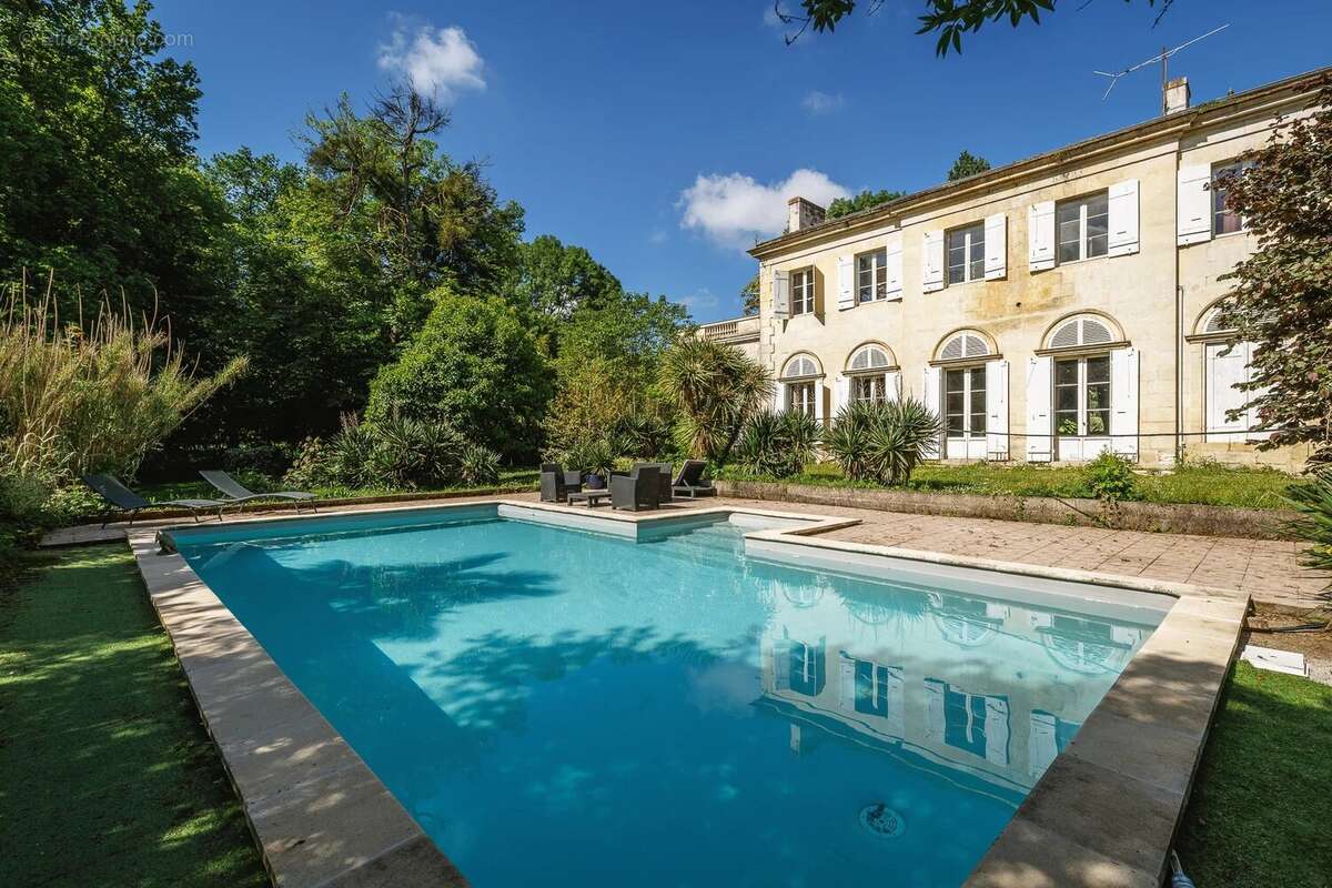 Maison à SAINTE-EULALIE