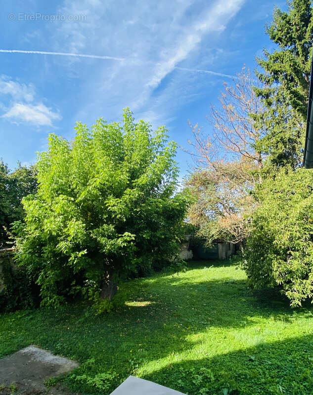 Maison à MONTEREAU-FAULT-YONNE