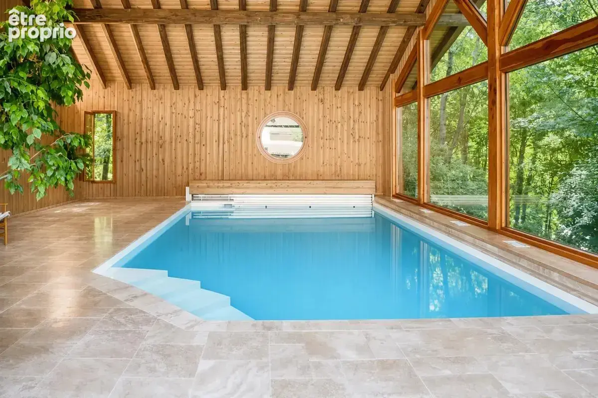 Propriété familiale avec espace bien-être et 8 600 m² de nature - photo 17