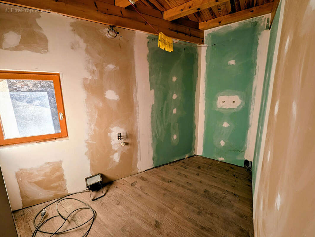 Maison à BOURG-SAINT-ANDEOL