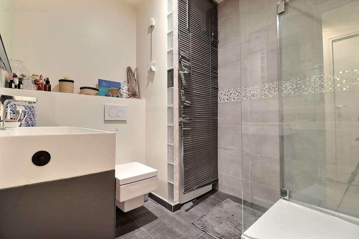 Appartement à COLOMBES