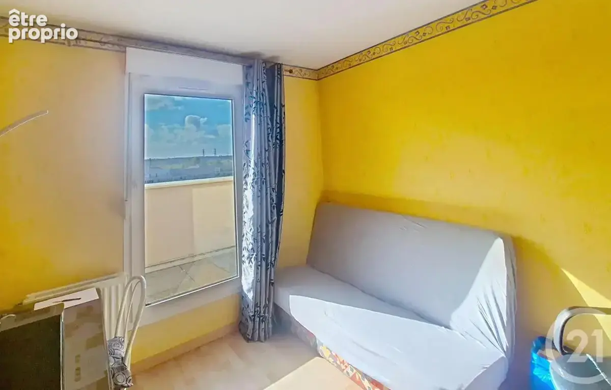 Appartement 5 pièces 99 m² à vendre à Creteil (94000) - photo 11