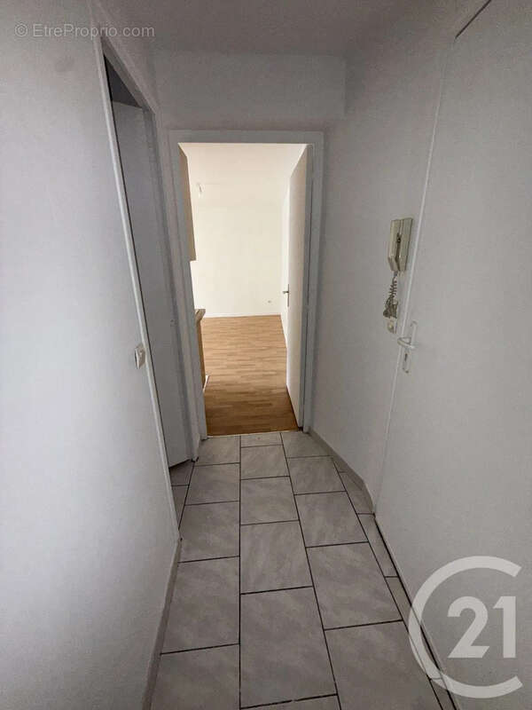 Appartement 38 m² à Lille  - photo 6