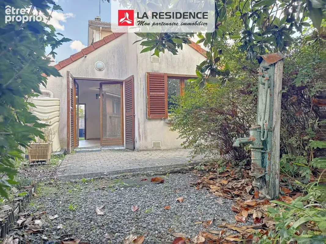 Maison à LES MUREAUX