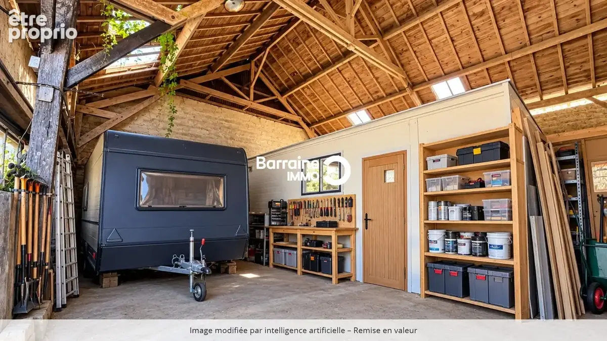 BARRAINE IMMO - A VENDRE - ARGOL : À 200 m de la plage, maison avec jardin, atelier et grand hangar - Réf : CR00290 - photo 20