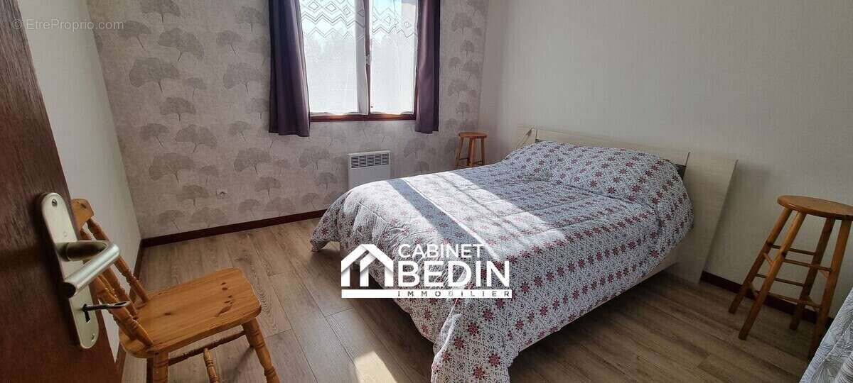 Maison 96 m² à Camblanes-Et-Meynac  - photo 4