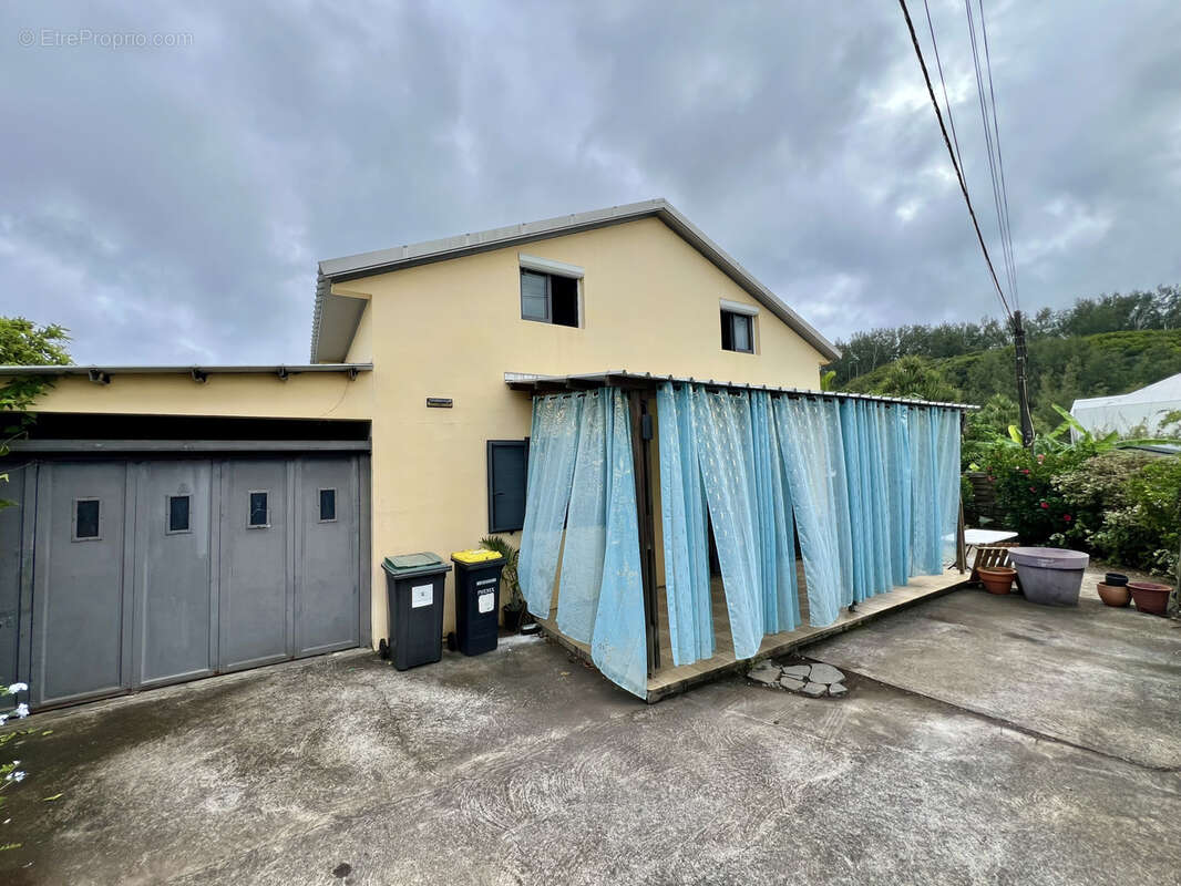 Maison à SAINT-JOSEPH