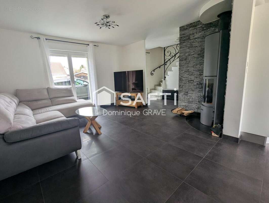 Photo 2 - Maison à JONCHEREY