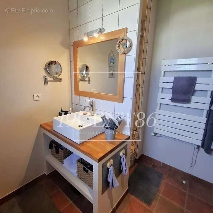 Maison 125 m² à Communay  - photo 18