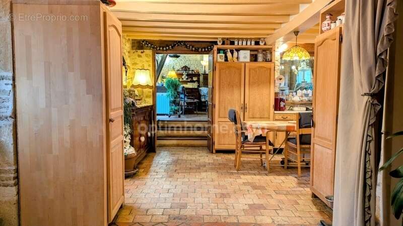 Maison à PERVENCHERES