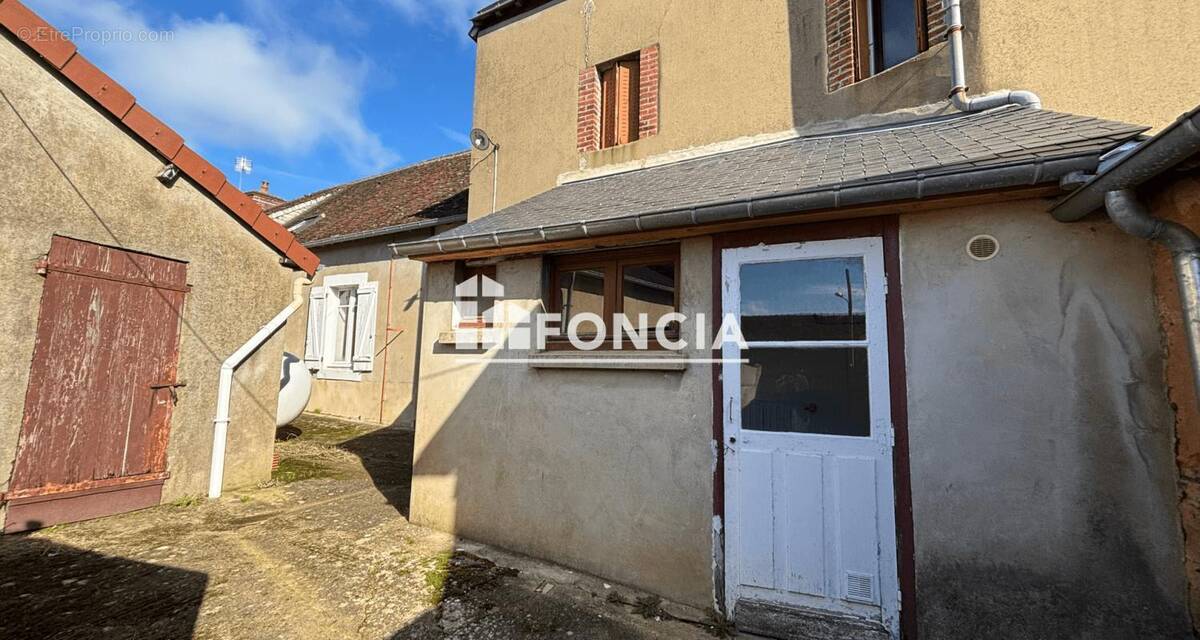 Maison à LA QUINTE