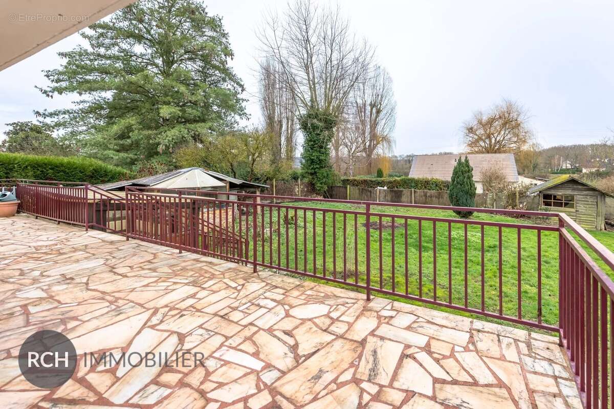 Maison à MONTFORT-L'AMAURY