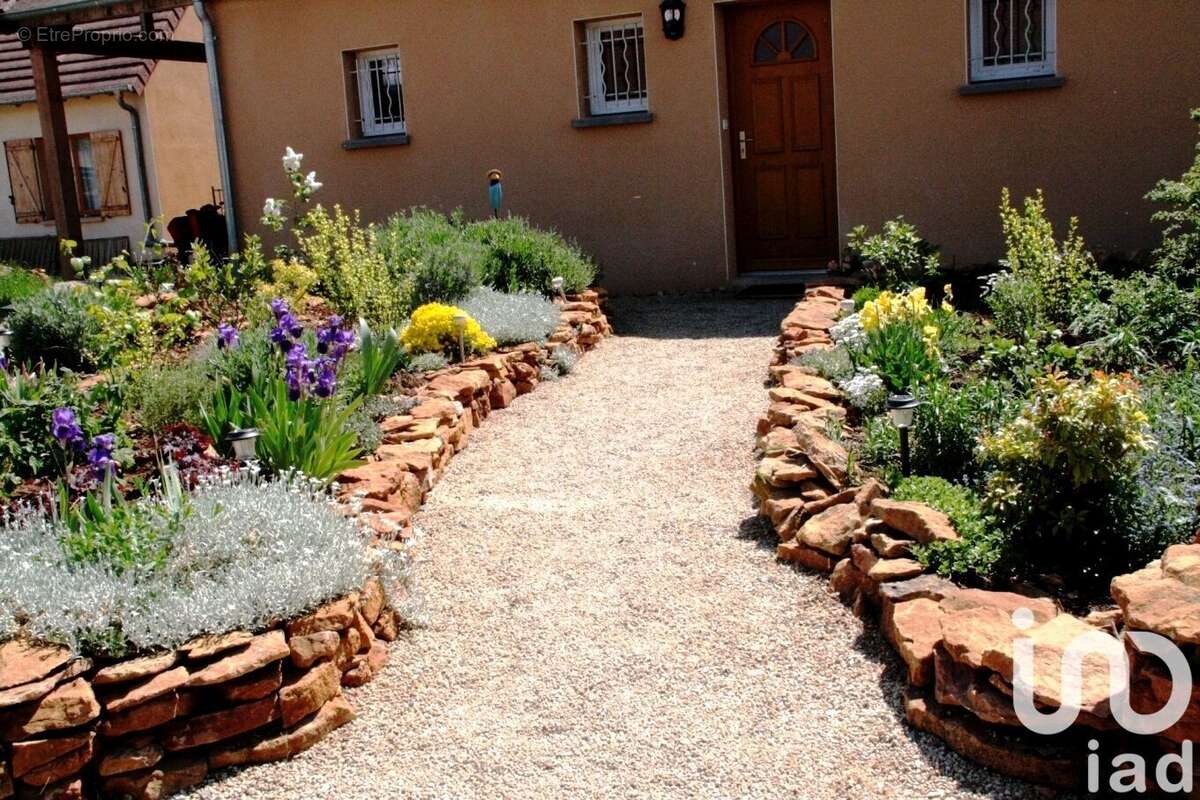 Photo 2 - Maison à AMEUGNY