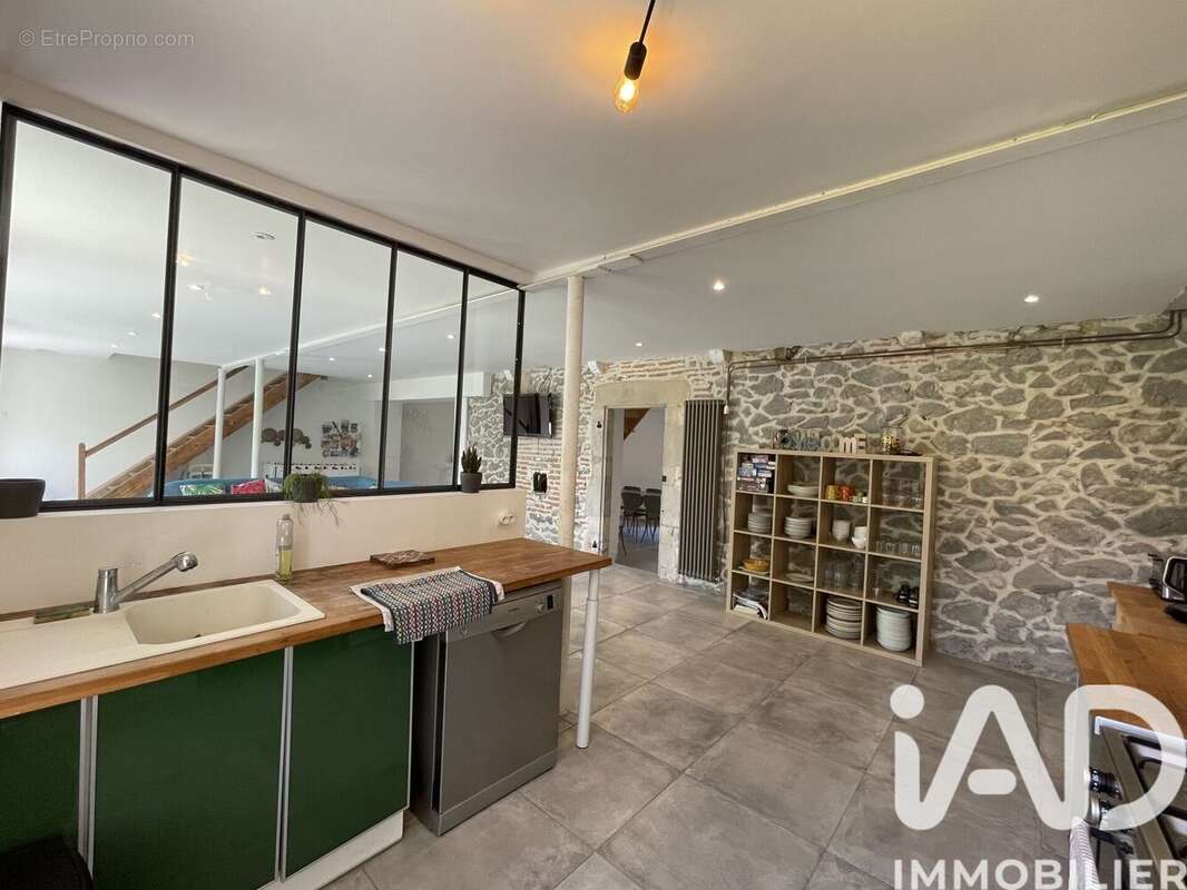 Photo 6 - Maison à SAUBRIGUES