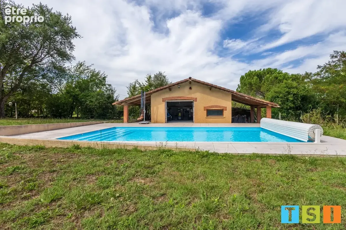 Exclusivité  couladère  propriété avec piscine sur 4 645 m² - photo 18