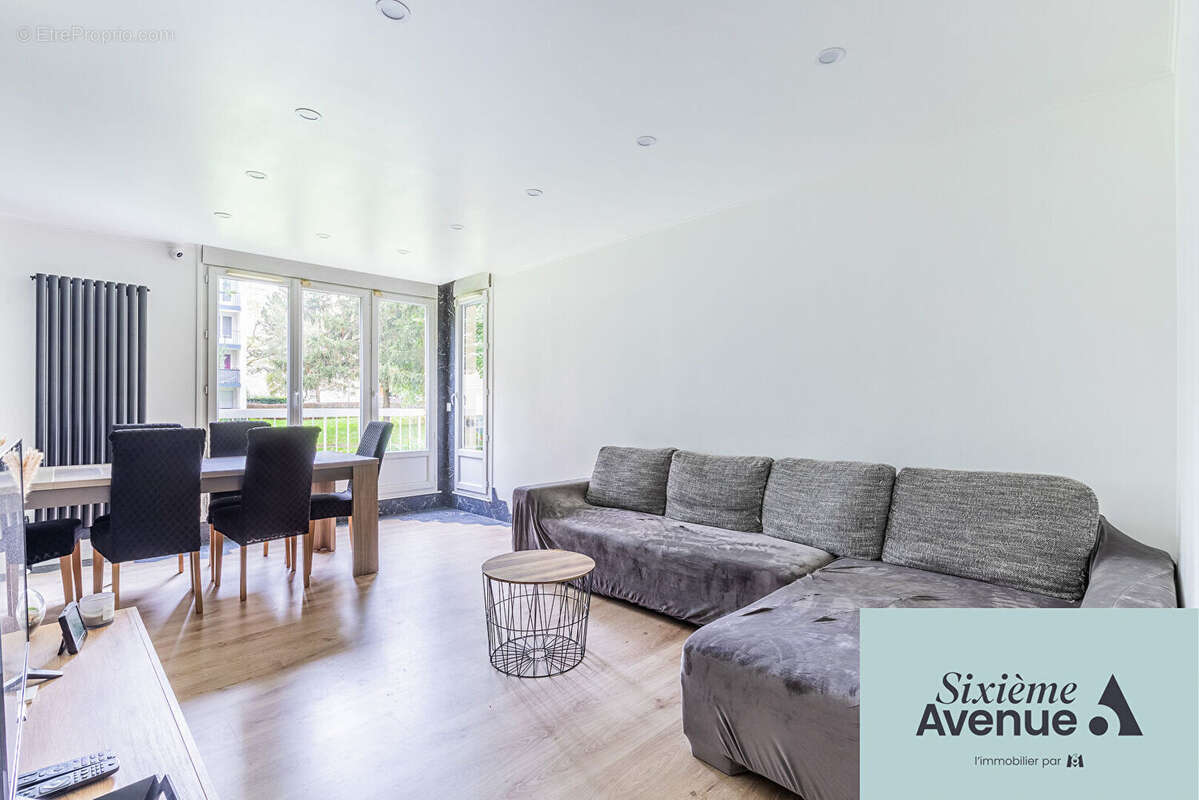 Appartement à CHILLY-MAZARIN