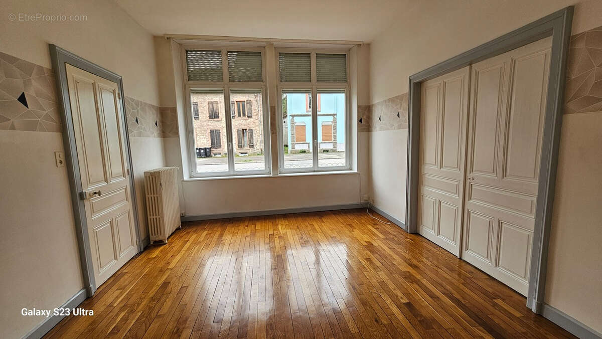 Maison à SENONES