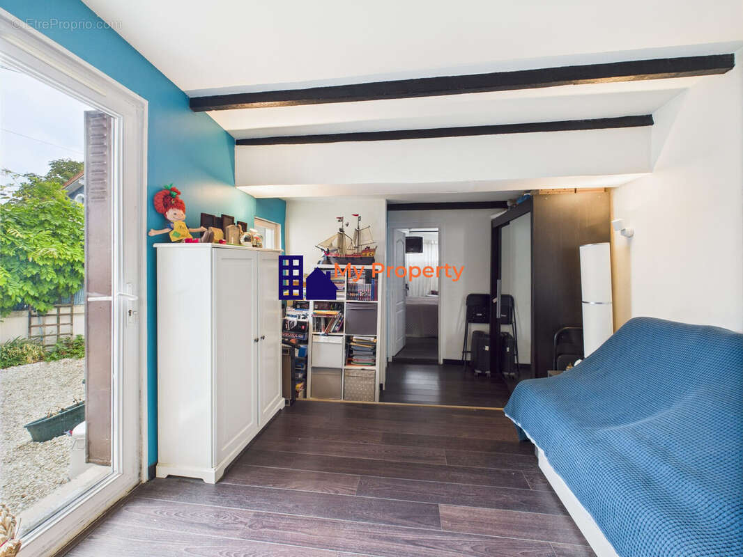 Appartement à HOUILLES