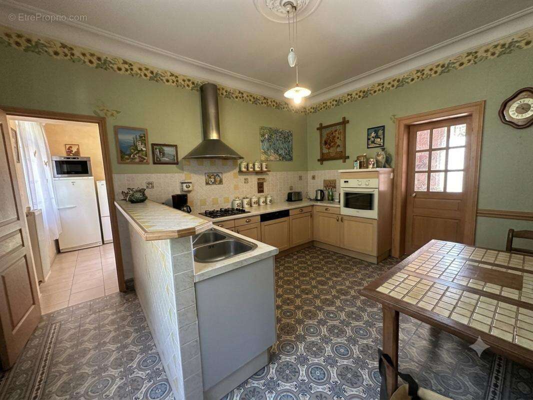 Maison de maître de caractère – bertry – 290 m² – terrain 1 700 m² - photo 6