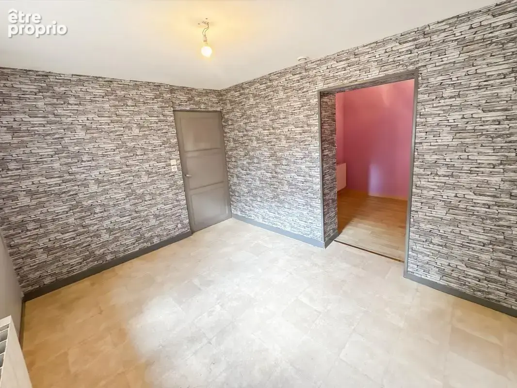 Maison à SELLES SAINT DENIS idéal investisseurs / petit budget - photo 6