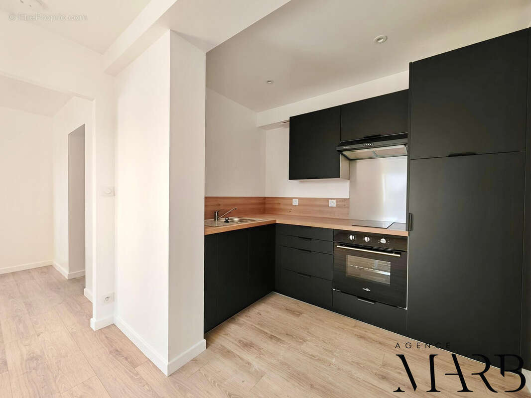 Appartement à RABLAY-SUR-LAYON