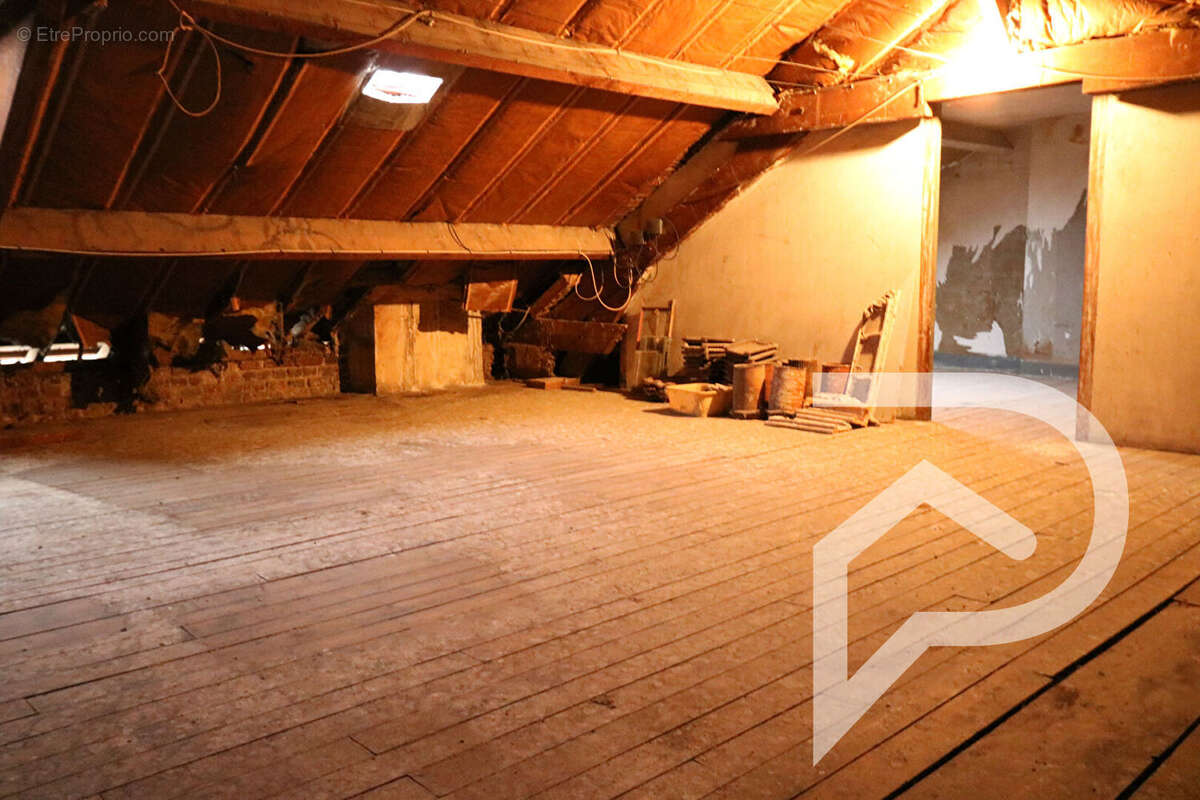 Maison à RIBECOURT-DRESLINCOURT