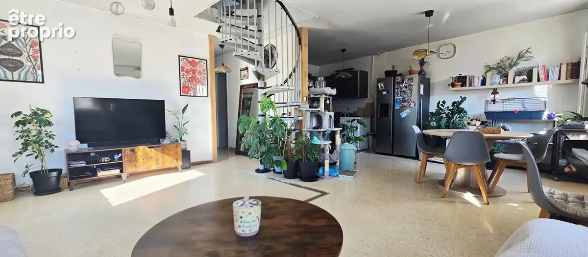 Appartement à VAISON-LA-ROMAINE