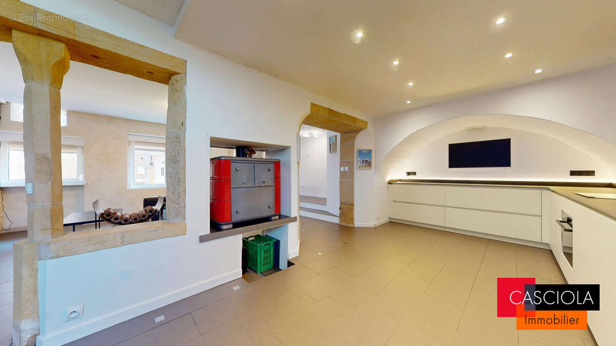 Maison 107 m² à Jouy-Aux-Arches  - photo 2