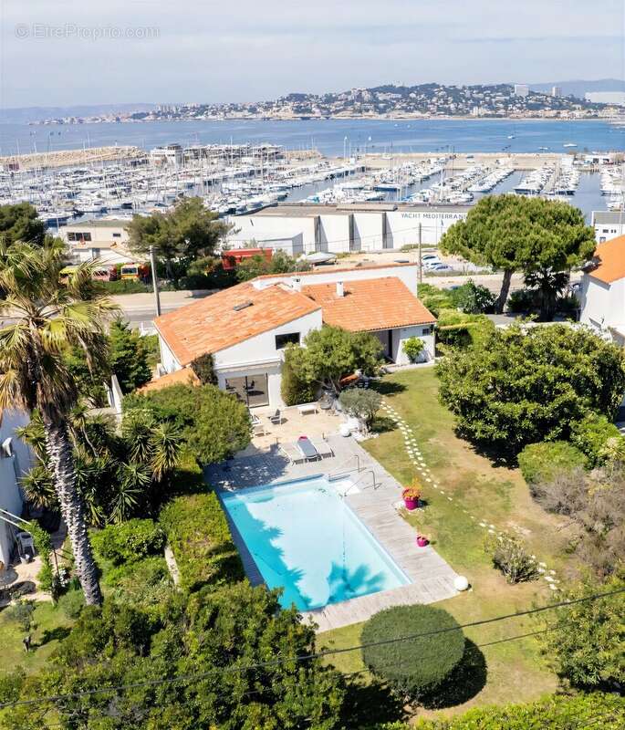 Villa d'exception avec vue mer panoramique – Marseille 8 - photo 3