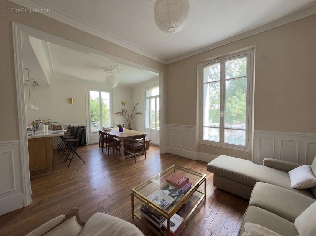 Belle maison meulière 8 pièces à vendre à JUVISY SUR ORGE (Essonne) à 20 km de Paris dans un quartier prisé ! - photo 10