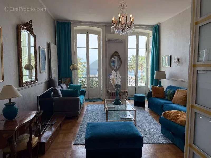 Appartement à MENTON