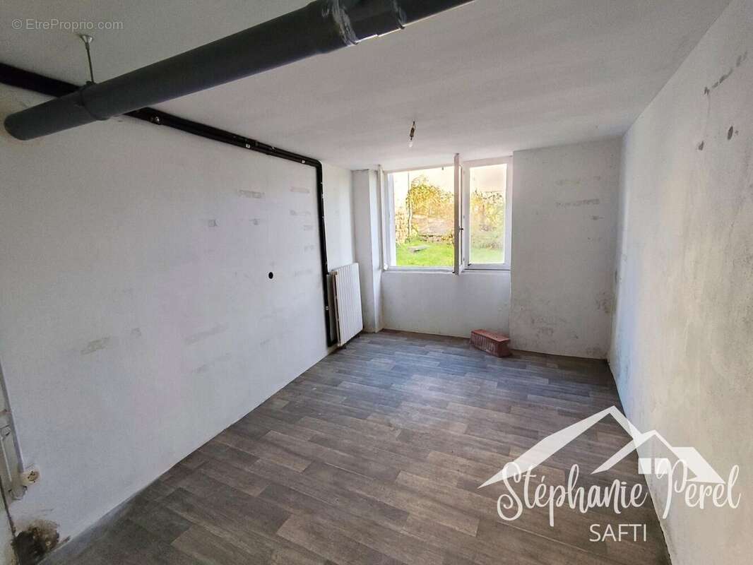 Photo 5 - Maison à PEYRELEVADE