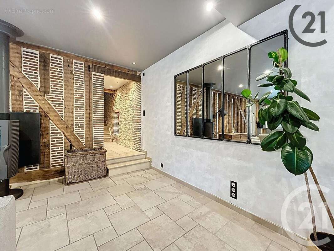 Maison à MARAYE-EN-OTHE