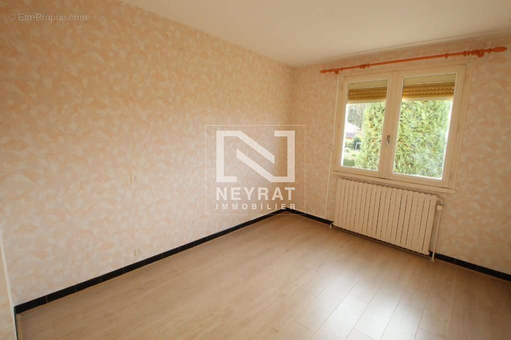 Maison à PIERRE-DE-BRESSE