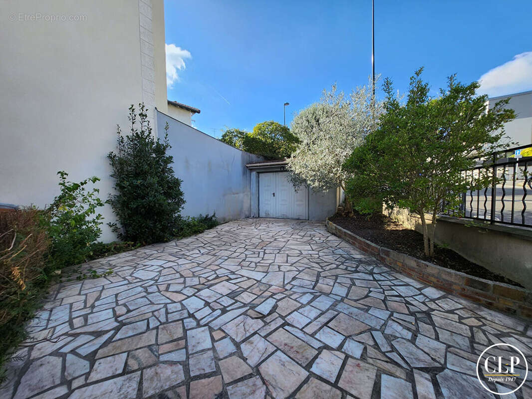 Maison à FONTENAY-SOUS-BOIS