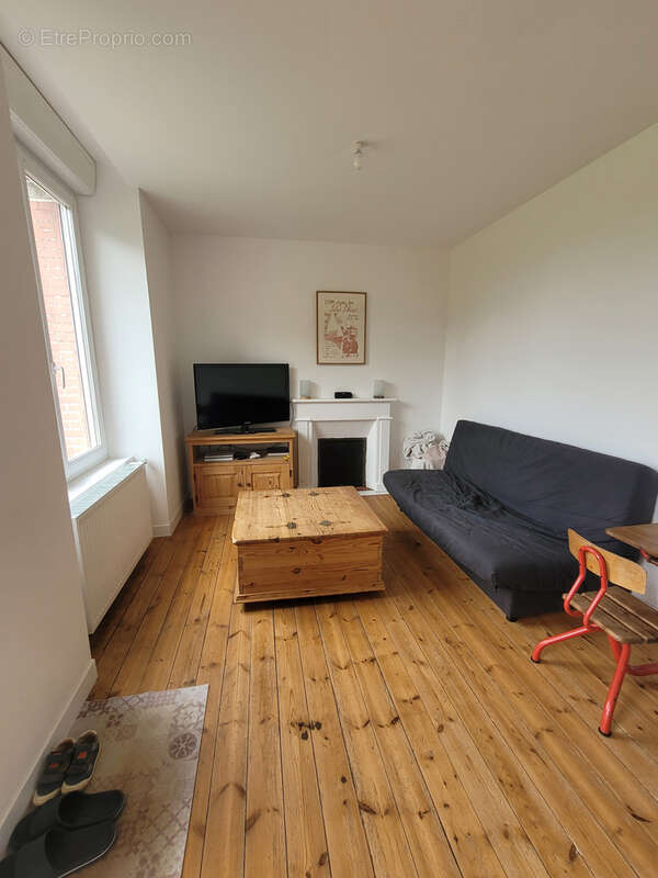 Maison des années 20 RENOVEE TOTALEMENT EN 2025, pleine de charme, aux volumes surprenant sur terrain plat... - photo 2