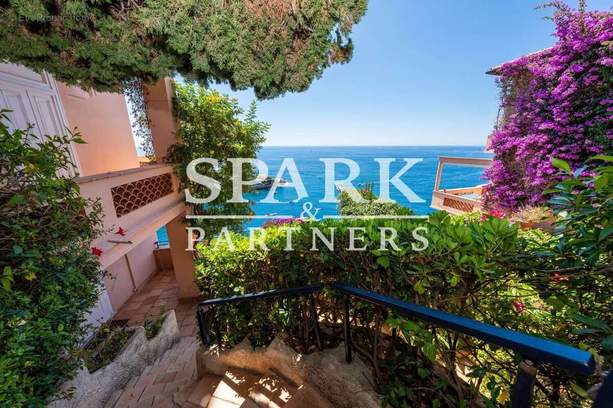 Appartement à CAP-D'AIL