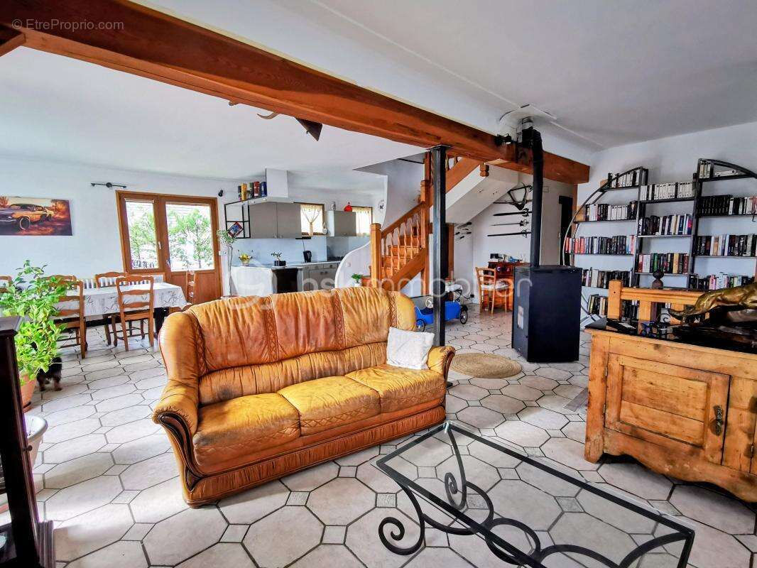 Maison à LA MURE