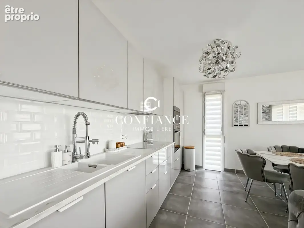 Appartement 3 pièces 64 m² à vendre à Villeneuve-Loubet (06270) - photo 7