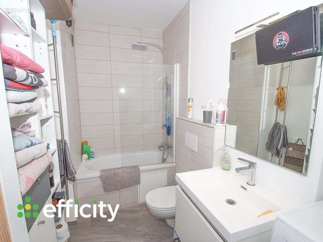 Appartement à VILLE-LA-GRAND