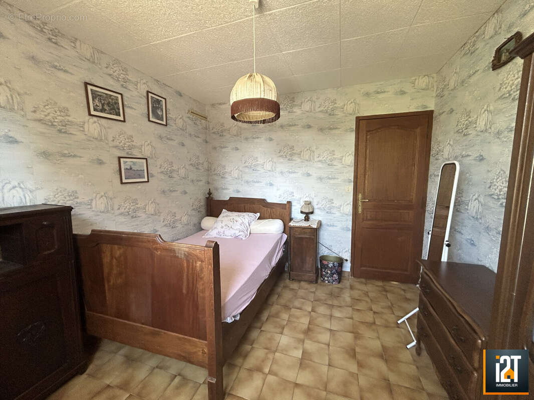 Maison à SAINT-GENIES-DE-MALGOIRES