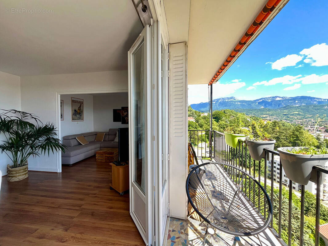 Appartement à VOIRON