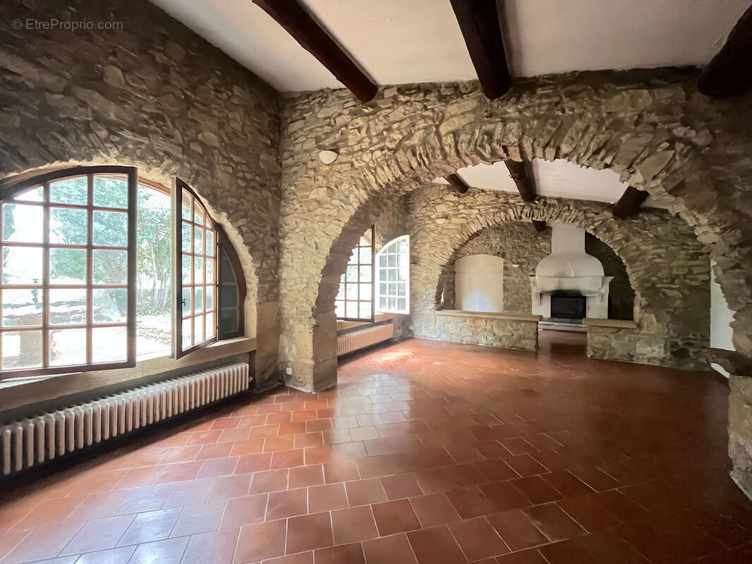 Maison à LANCON-PROVENCE